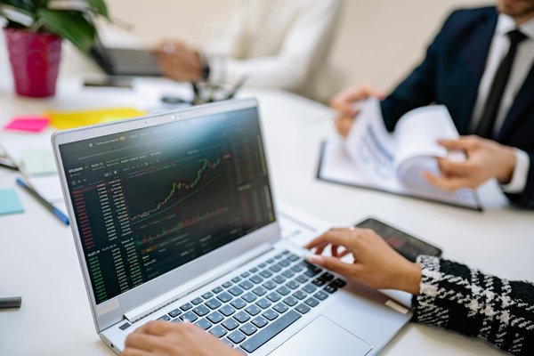 Comment utiliser un comparateur de crédits en ligne ?